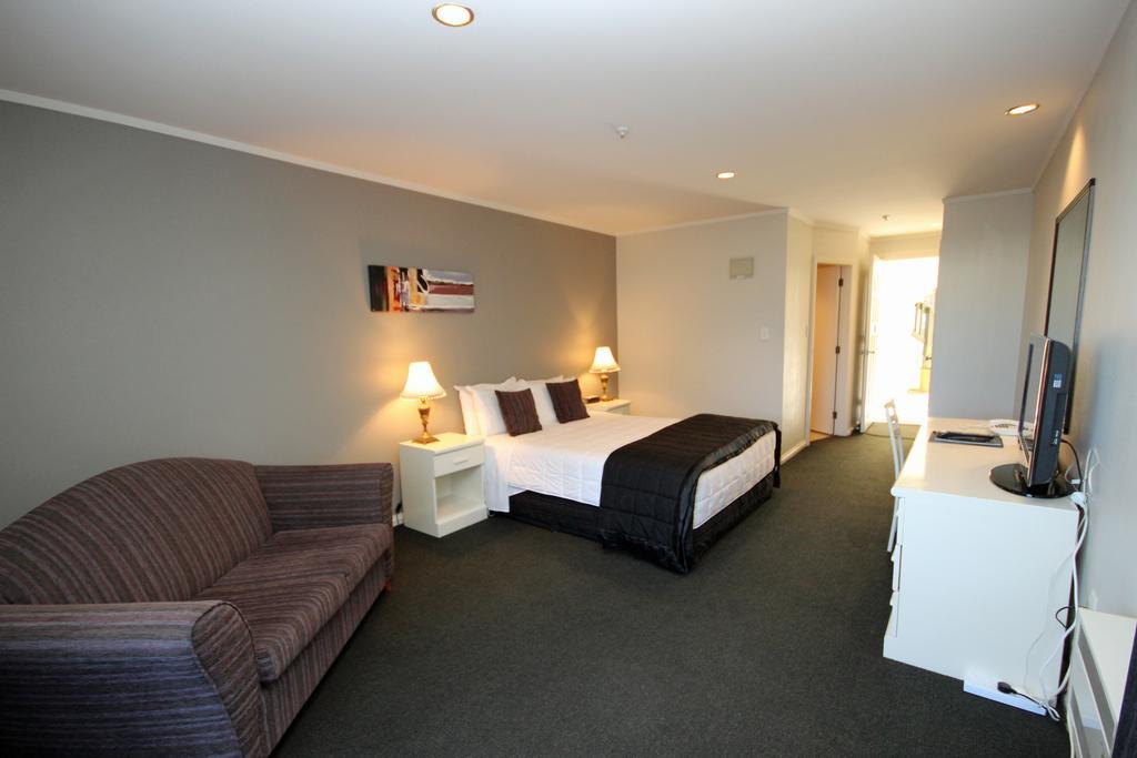 Champers Motor Inn Lower Hutt Buitenkant foto